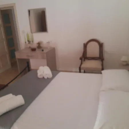 Dietro L'angolo * Otranto