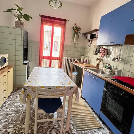 Apartman Dietro L'angolo *