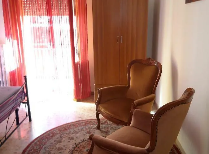 Dietro L'angolo أوترانتو